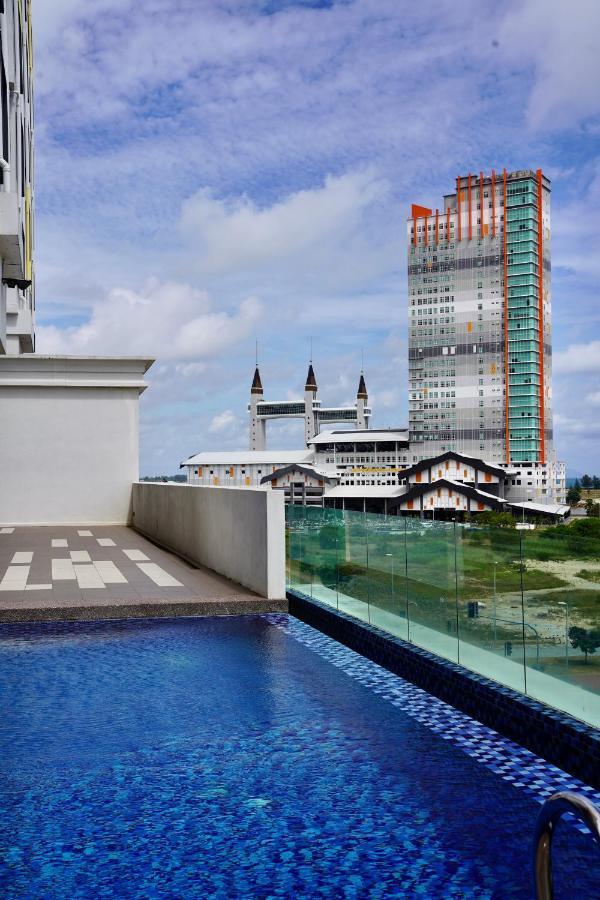 Casa Callisto Homestay - New Seaview With Pool 3Br Apartment Ladang Tanjung Kuala Terengganu Eksteriør billede