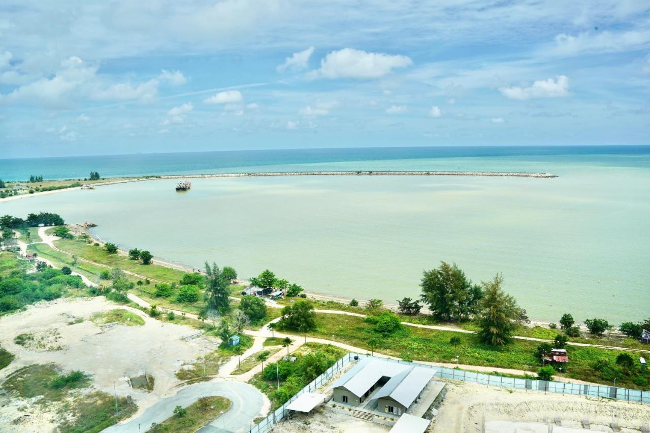 Casa Callisto Homestay - New Seaview With Pool 3Br Apartment Ladang Tanjung Kuala Terengganu Eksteriør billede